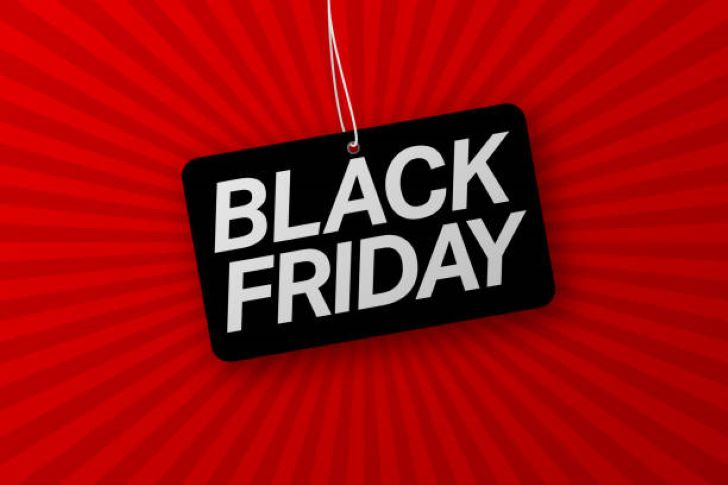 The Pros and Cons of Black Friday - Topflighthotel.com